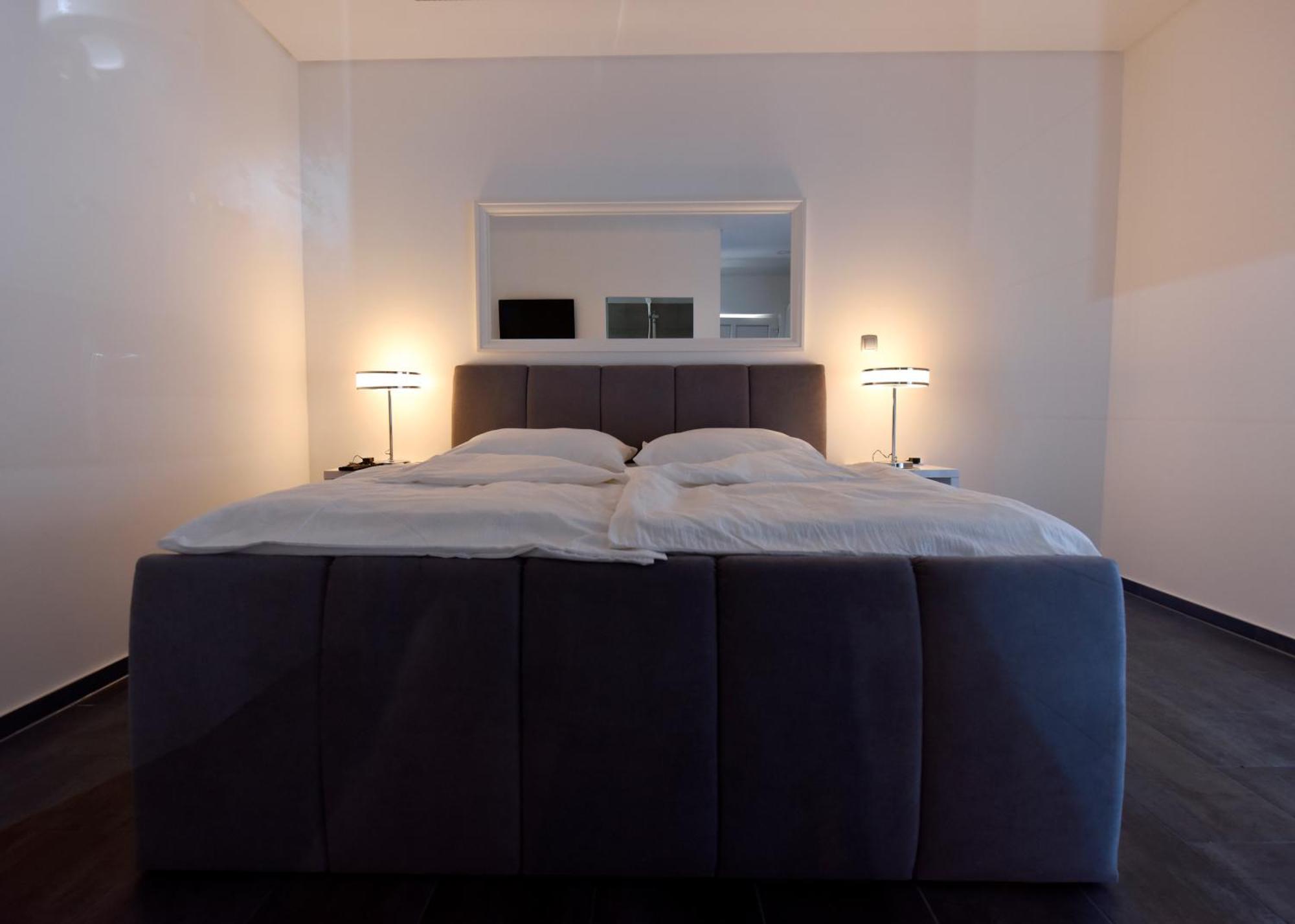 Apartmani I Bungalovi Trojka バニャ・ルカ 部屋 写真