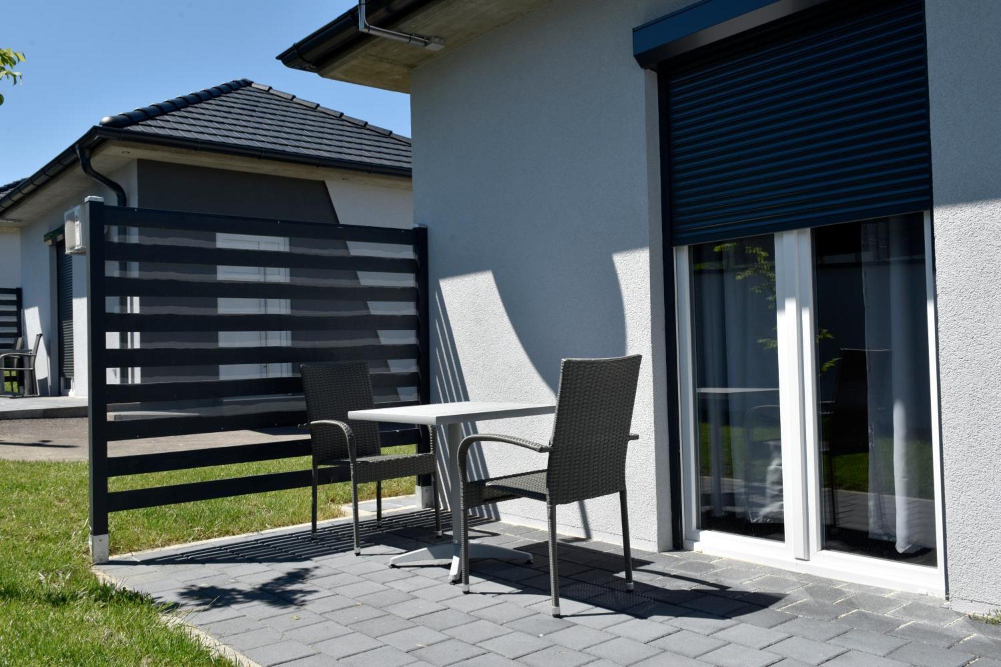 Apartmani I Bungalovi Trojka バニャ・ルカ 部屋 写真